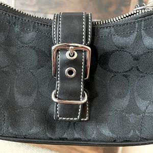 Coach handbag, small hobo. Classic, rarely used. Stored in dustbag (included).